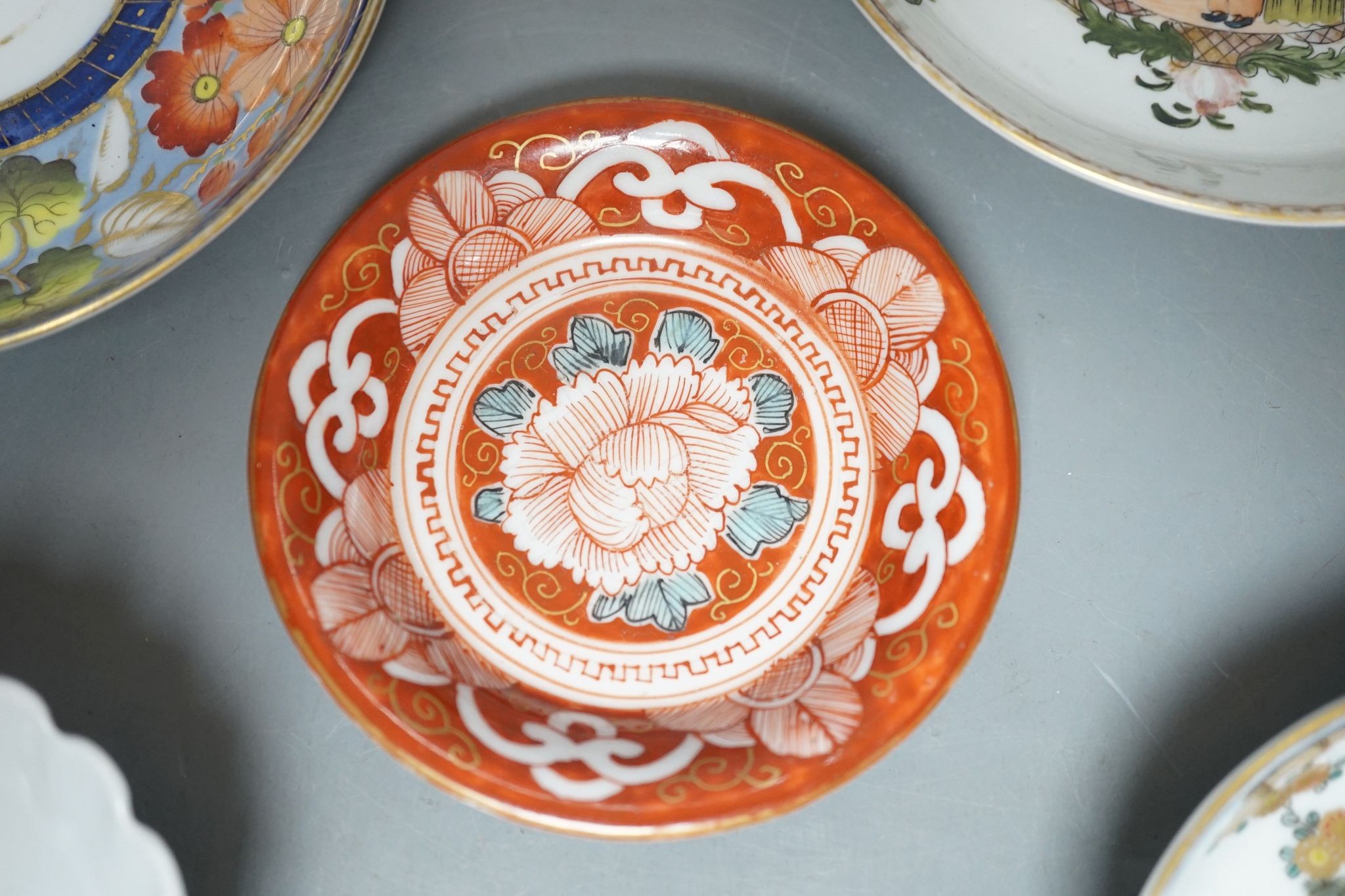 Two Japanese porcelain dishes and three other items (5)